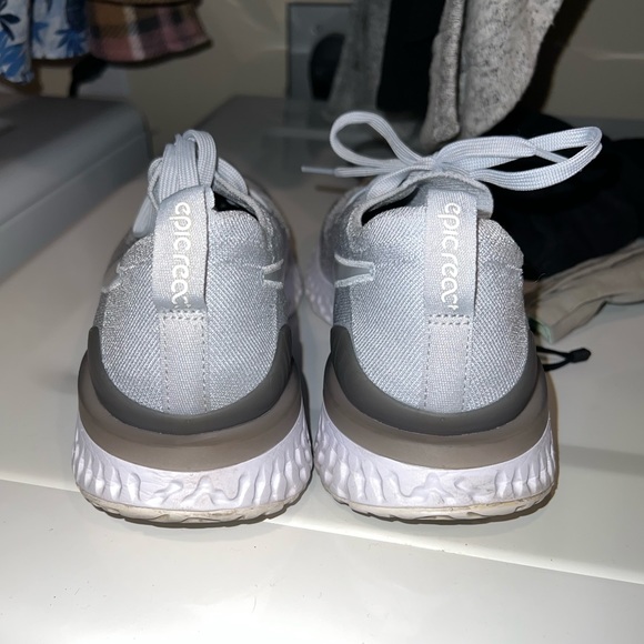 Nike FlyKnit Reacts - Picture 2 of 5